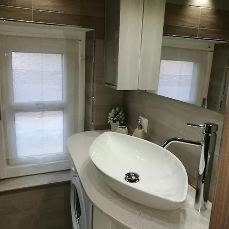 Acquamarina * Αλγκέρο